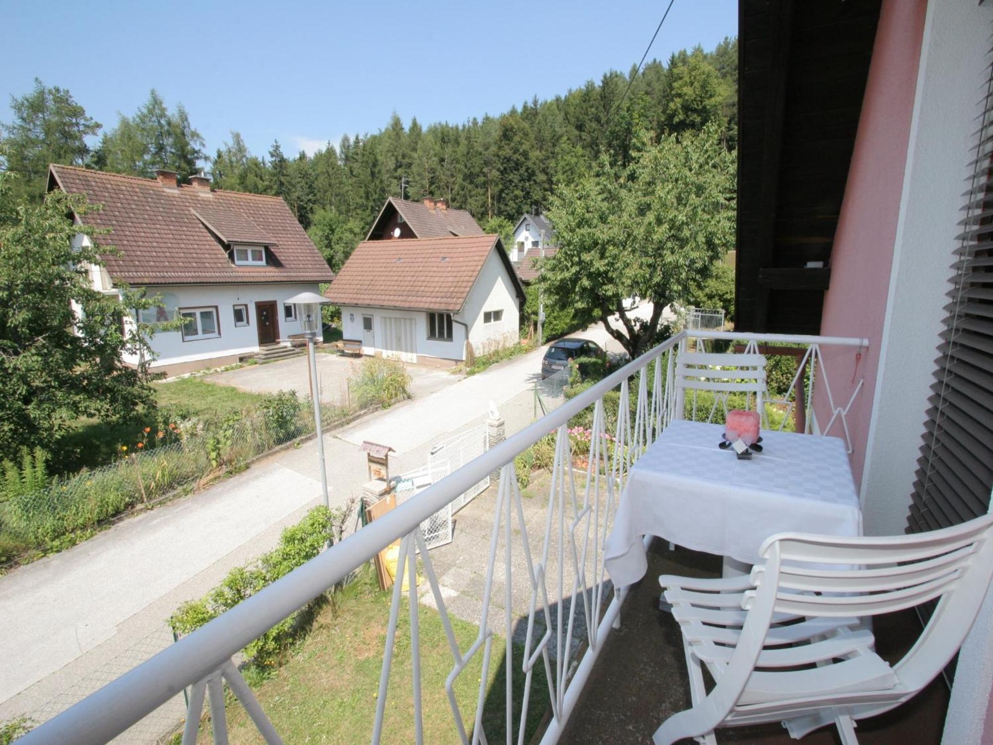 Modern Apartment With Garden Near The Petzen Ski Area In Eberndorf Carinthia Extérieur photo