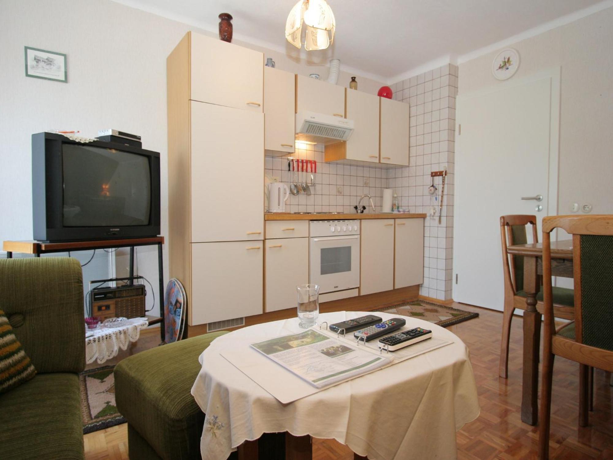 Modern Apartment With Garden Near The Petzen Ski Area In Eberndorf Carinthia Extérieur photo